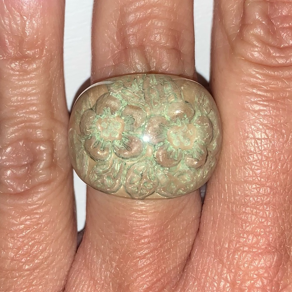 Green Flower Detailed Ring - one size